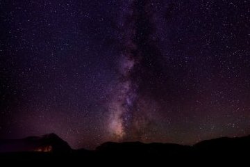 Санкт-Петербург: Созвездие глядит на осеннюю землю