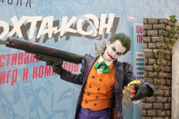 Санкт-Петербург: Персонажи разных вселенных объединились