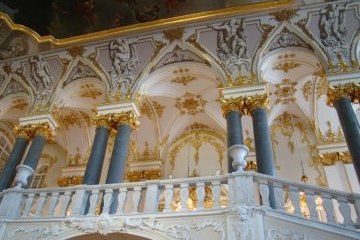 Санкт-Петербург: В Сети появился пятичасовой фильм об Эрмитаже