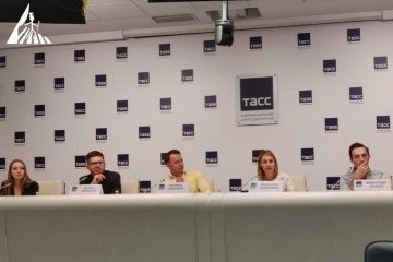 Санкт-Петербург: Прошла пресс – конференция, посвященная запуску проекта уличных шоу «Впечатляй Петербург»
