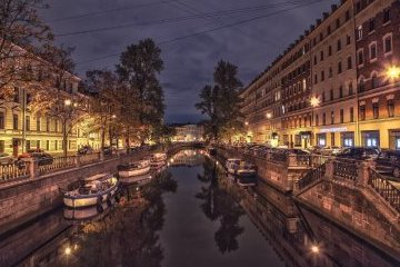 Санкт-Петербург: Украшаем город